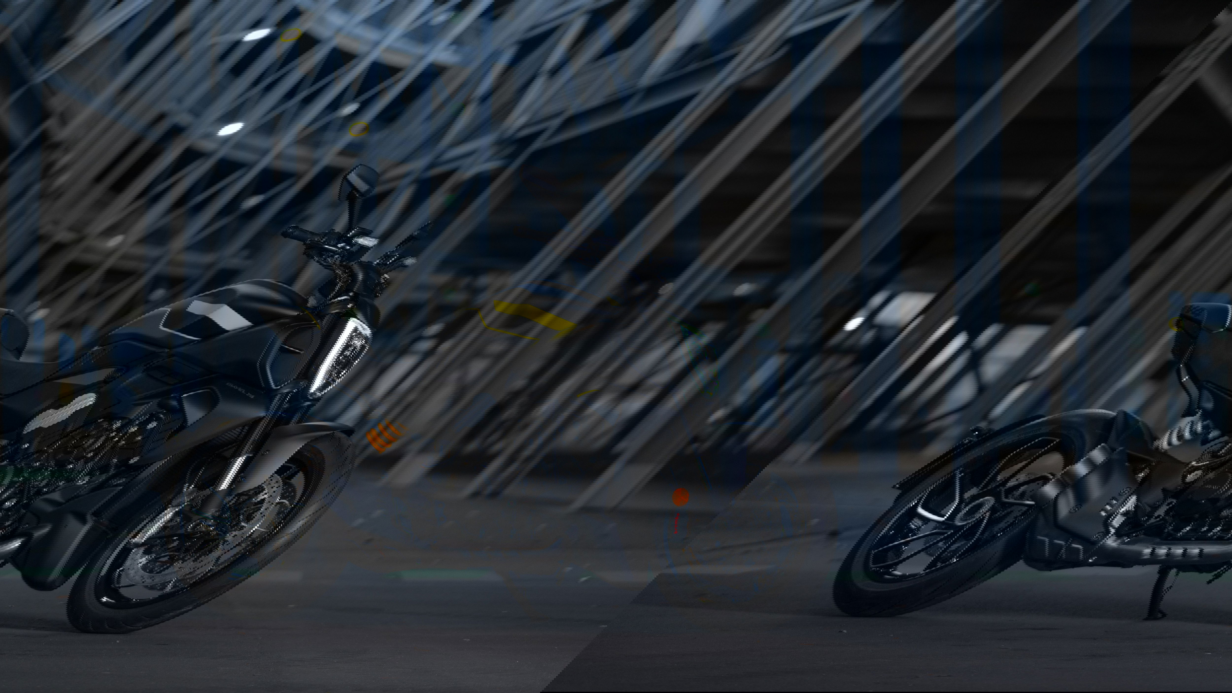 Ducati Diavel V4 'Black Roadster'